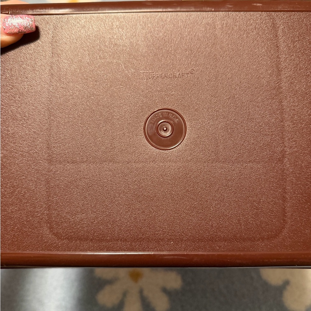 Tupperware Brown Storage Case - Picture 2 of 4
